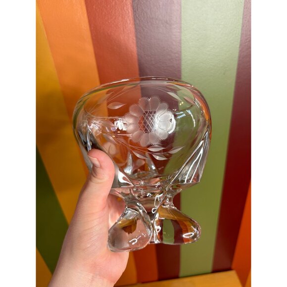 Viking epic three 3 toed etched floral Hughes flower candy bowl - MISSING LID - Picture 9 of 9